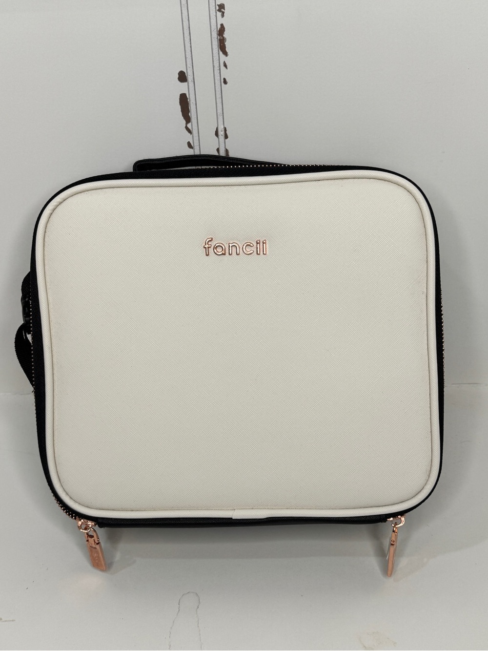 Fancii White and Black Travel Cosmetic Case
